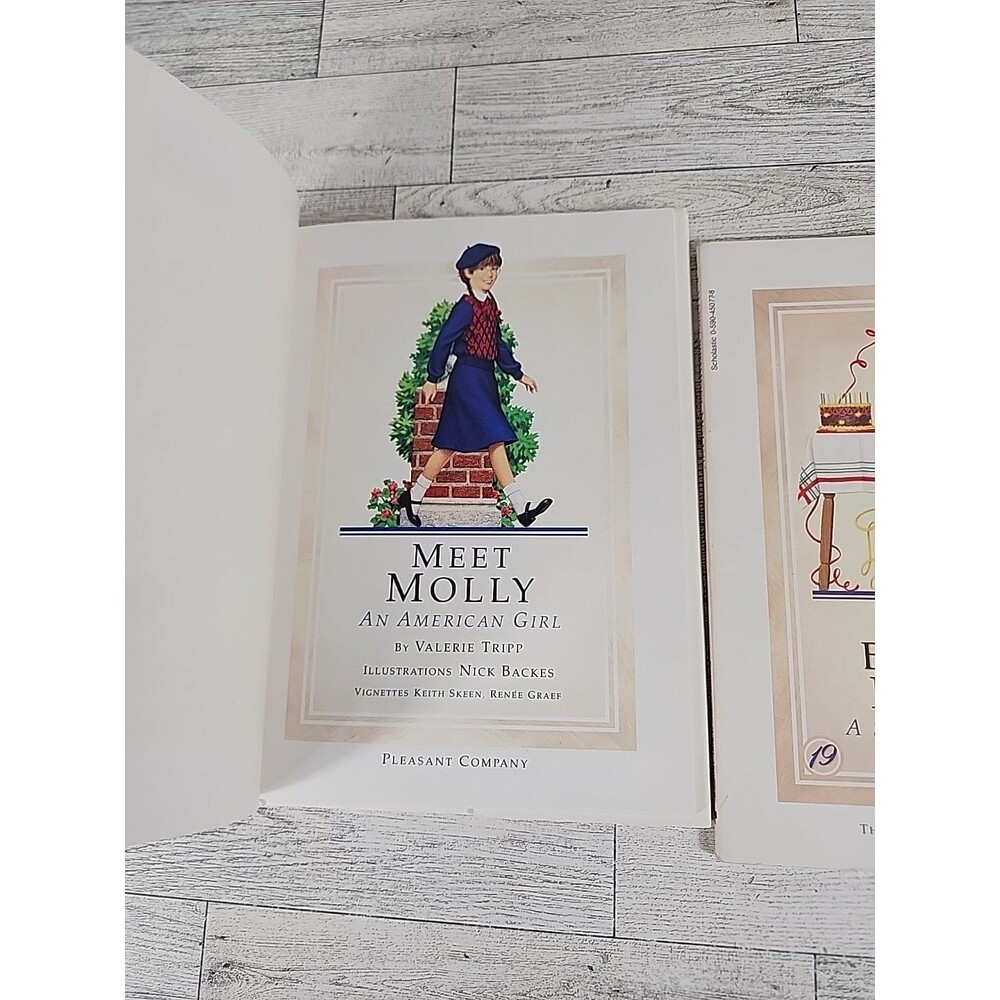 Vintage American Girls Collection 3 Book Lot Molly 90s Scholastic Inc Dolls - Picture 3 of 7